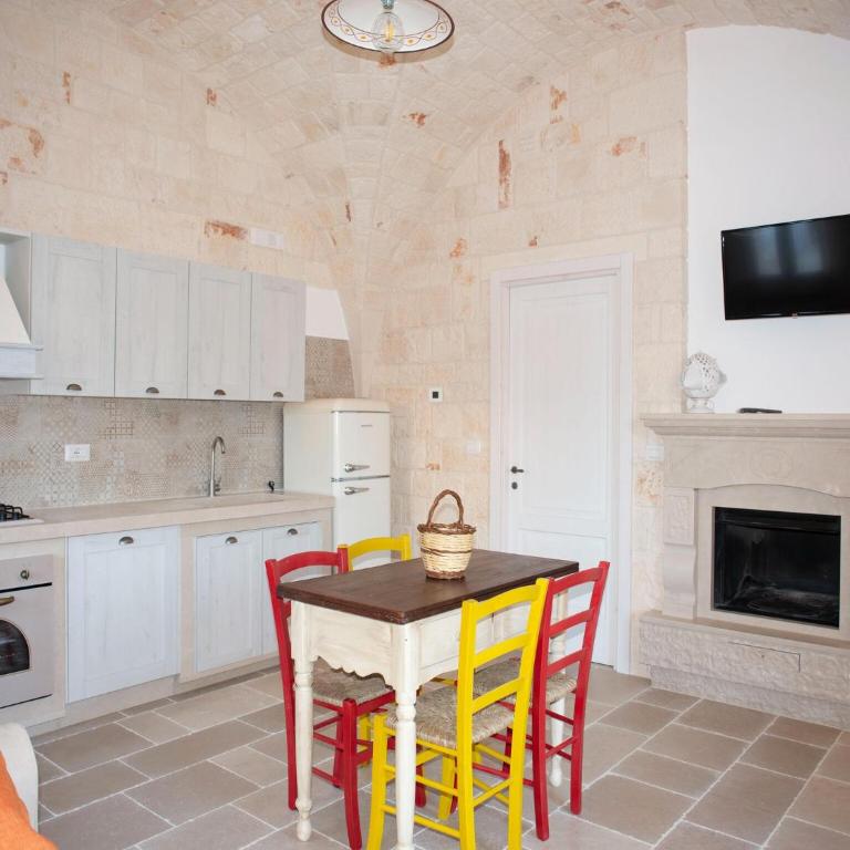 Tower House in Puglia with Pool and Coast Views - Casa Vacanza con 5 Camere da Letto - 16