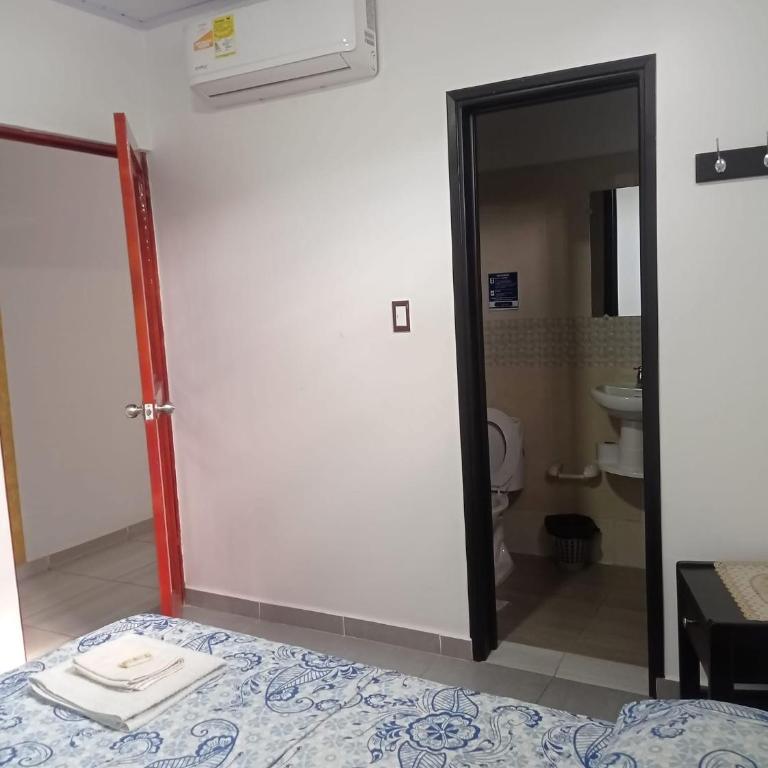 Inmaculada Real Hotel - Habitación Doble con baño privado - 12