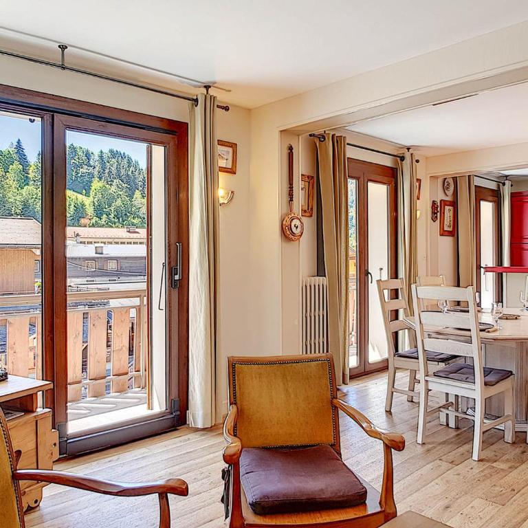 Appartement spacieux à La Clusaz, animaux acceptés, parking inclus - FR-1-818-12 - Apartment - 2