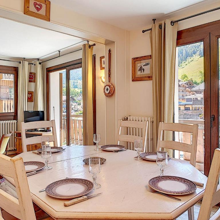 Appartement spacieux à La Clusaz, animaux acceptés, parking inclus - FR-1-818-12 - Apartment - 3
