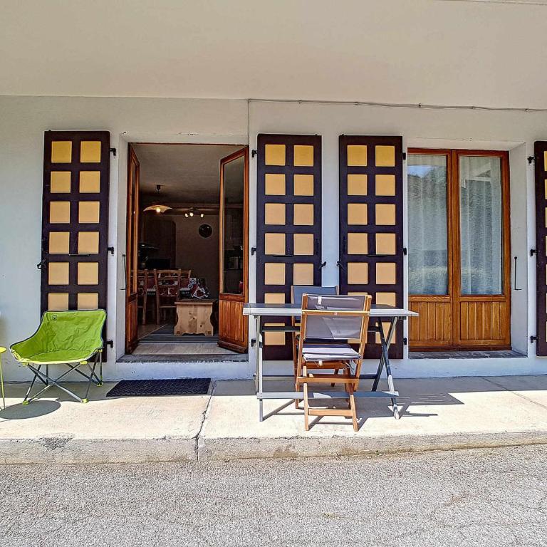 Appartement 4 pers à La Clusaz avec terrasse et animaux admis - Appartement 1 Chambre - 5