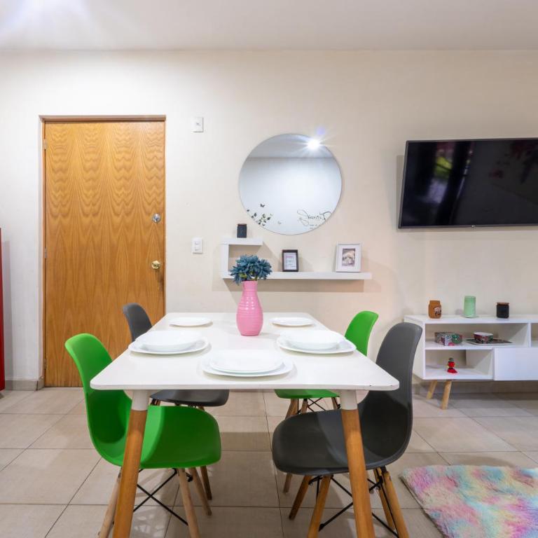 Bello y económico departamento - Two-Bedroom Apartment - 2