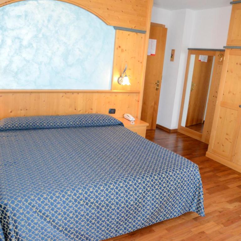 Hotel Corona - Junior Suite - 2