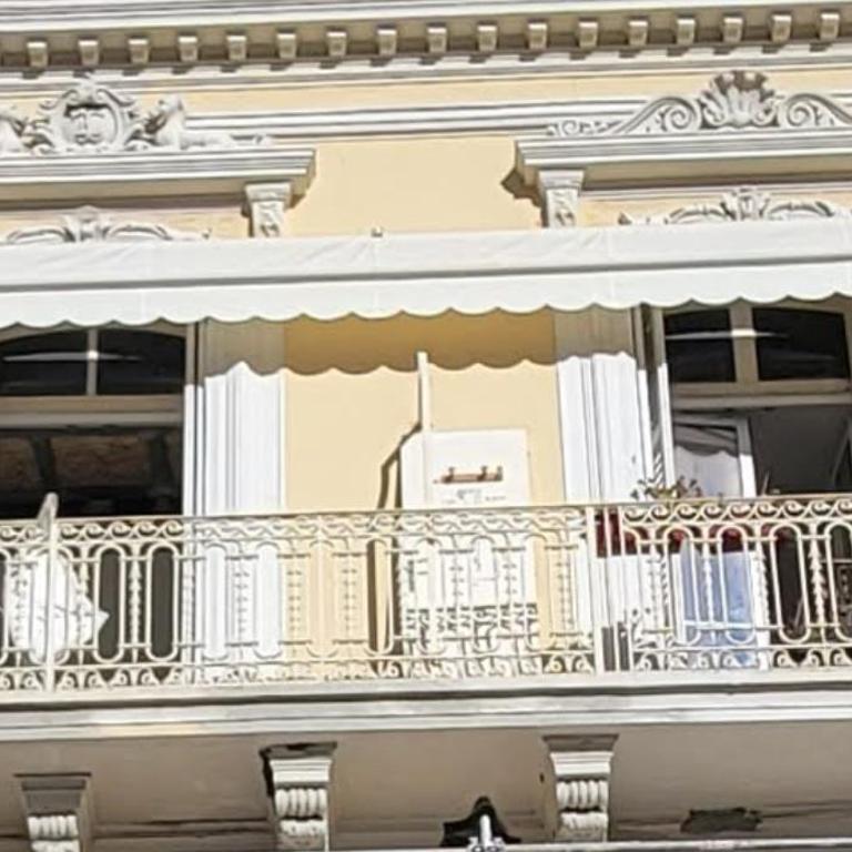 Appartement 2 pieces centre Menton jardin Bioves 4 nuits minimum - Appartement 1 Chambre - 23
