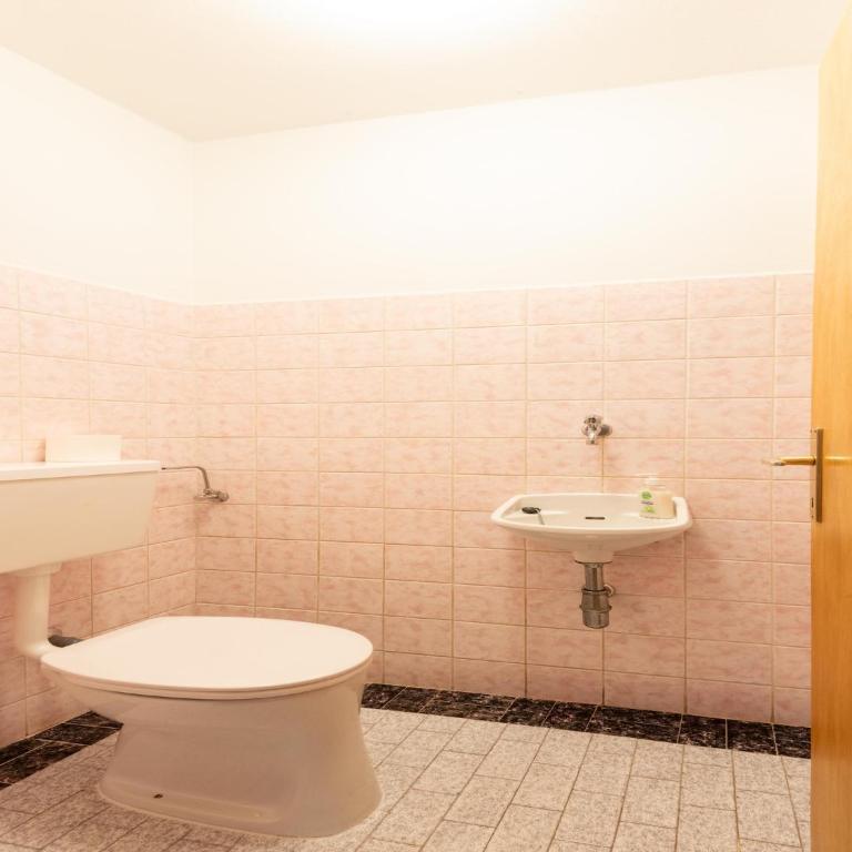 House in Fügen near Zillertal Ski Slopes - Ferienhaus mit 4 Zimmern - 32
