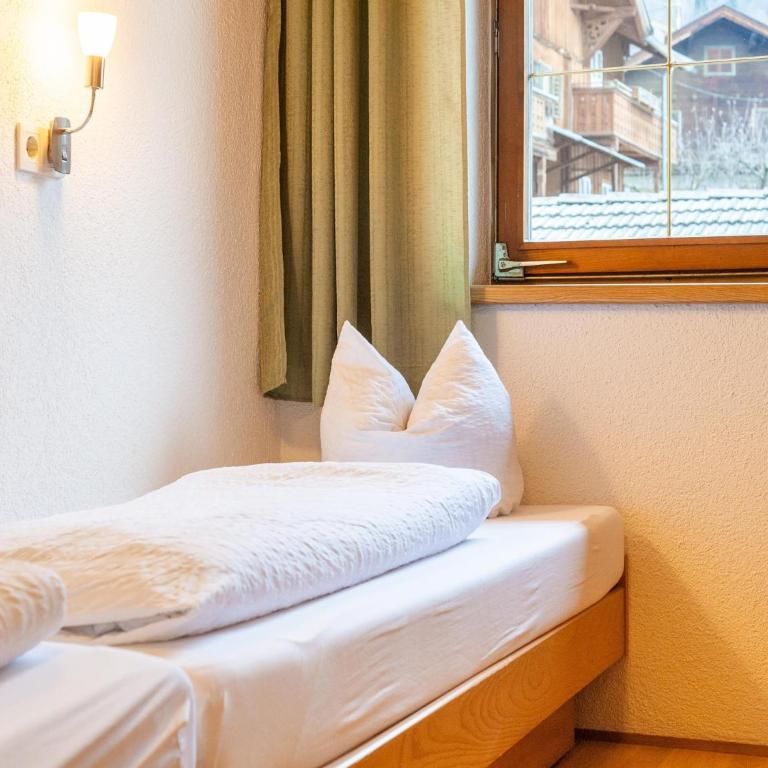 House in Fügen near Zillertal Ski Slopes - Ferienhaus mit 4 Zimmern - 15