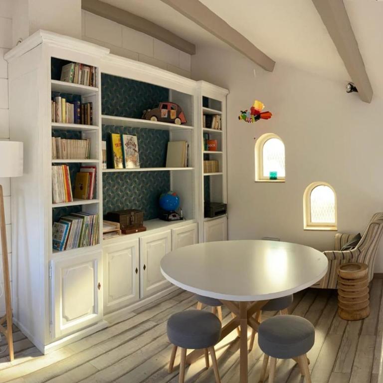 Beautiful Property Isle-sur-la-Sorgue - Maison de Vacances - 12