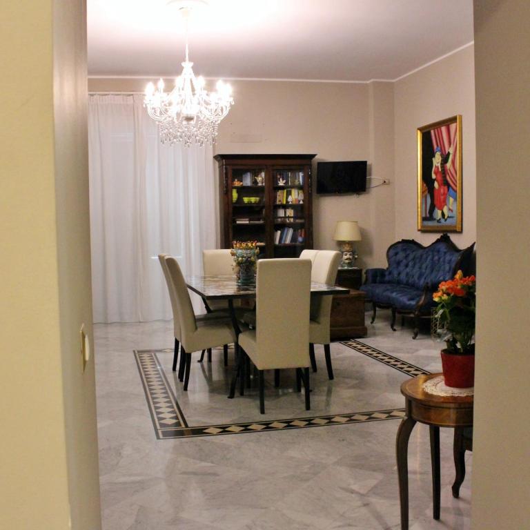 Il Barocco, 3 bedrooms deluxe apartment 230mq2 - Appartamento - 47