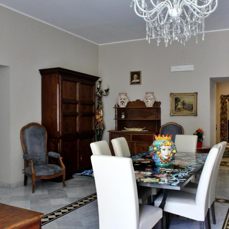Il Barocco, 3 bedrooms deluxe apartment 230mq2 - Appartamento - 61