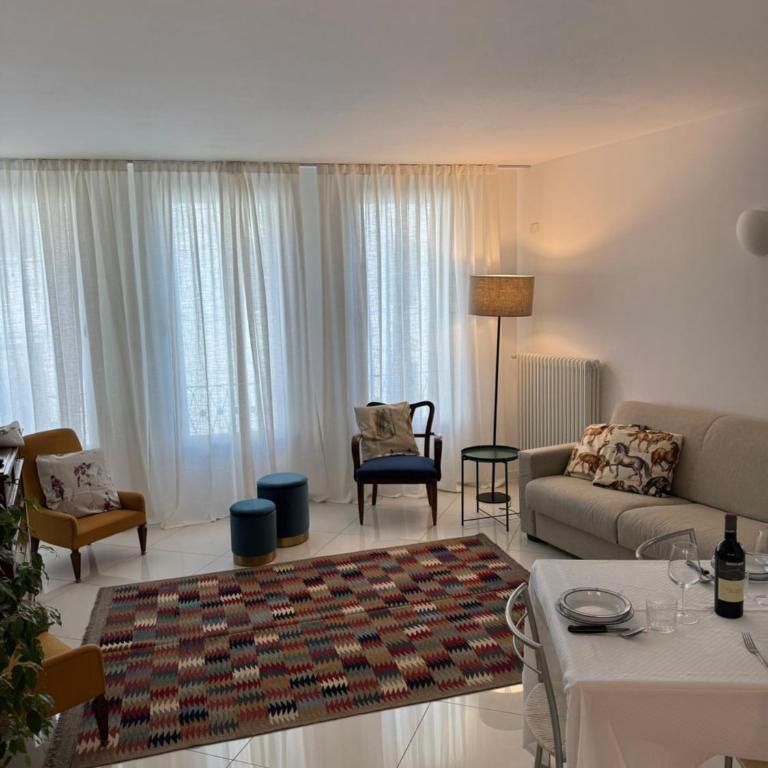 Barena - One-Bedroom Apartment - 8