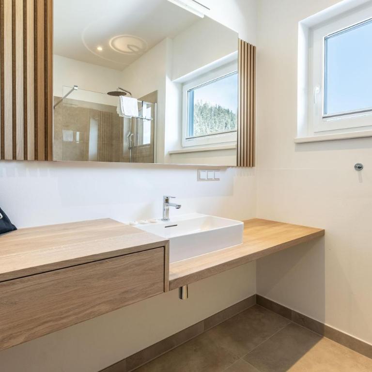 Alpine Suite Spot - Suite mit einer Dusche - 2