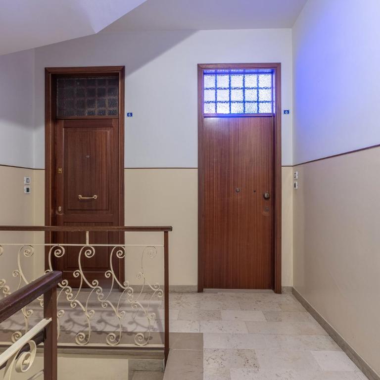GuestHost - Where the Mountain Meets the City - Two-Bedroom Apartment - 18