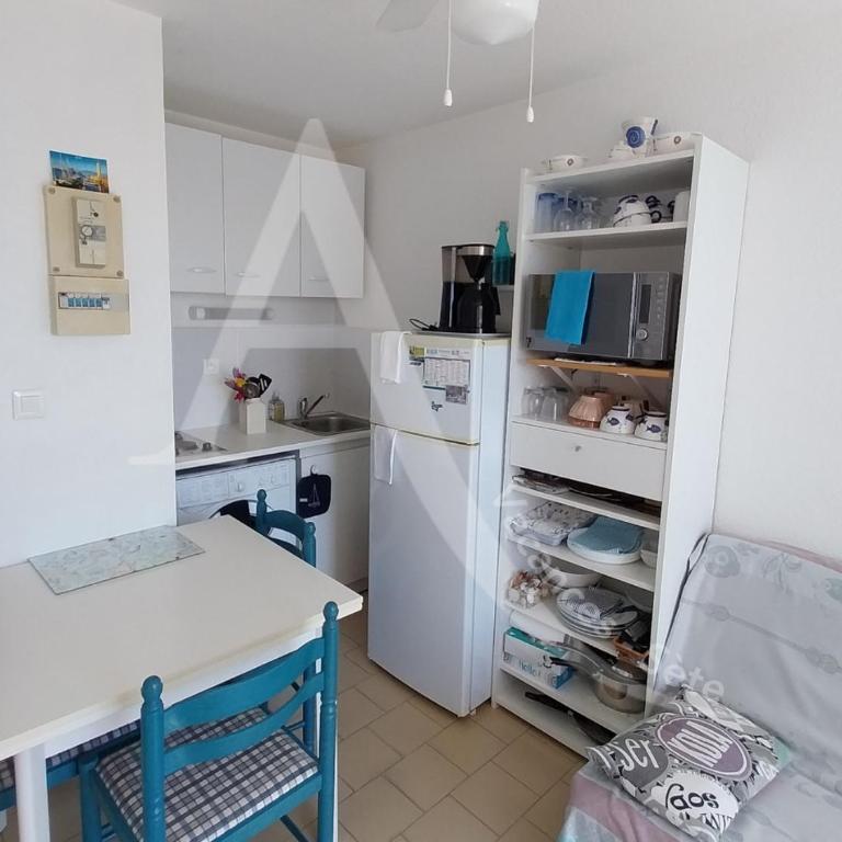 Coquet T2 avec balcon en plein coeur du quartier de la Corniche proche commerces et plages - Apartment mit Balkon - 7