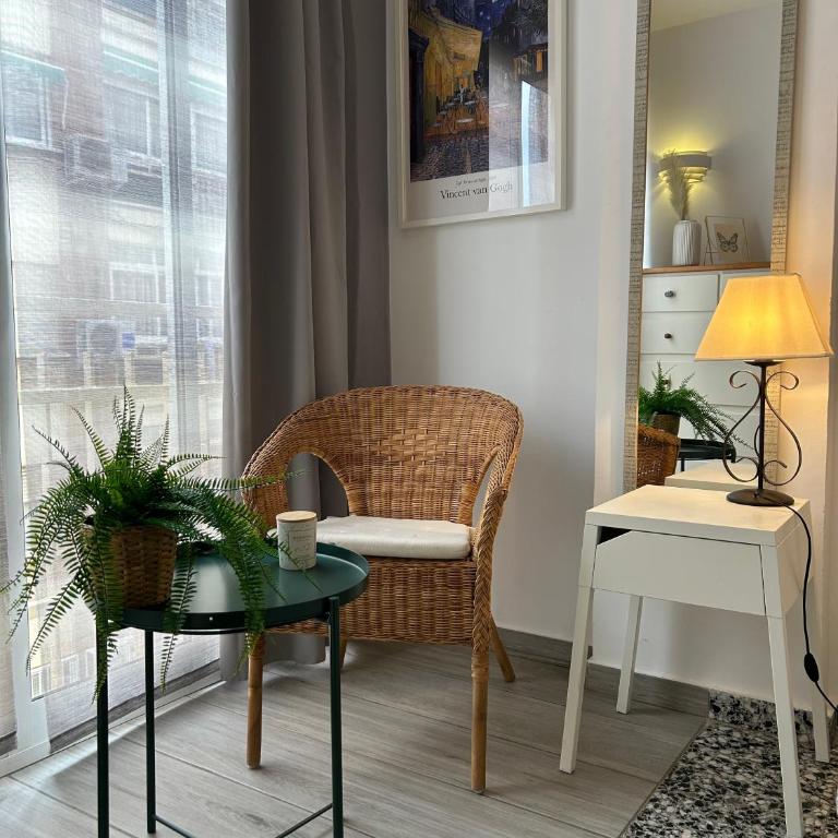 Charming City Apartment Malaga Centre with Balcony - Apartamento de 2 dormitorios - 10