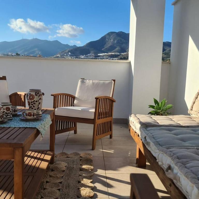 Lucena Beach. Ático soleado, piscina y playa - Apartamento de 2 dormitorios con balcón y terraza - 41