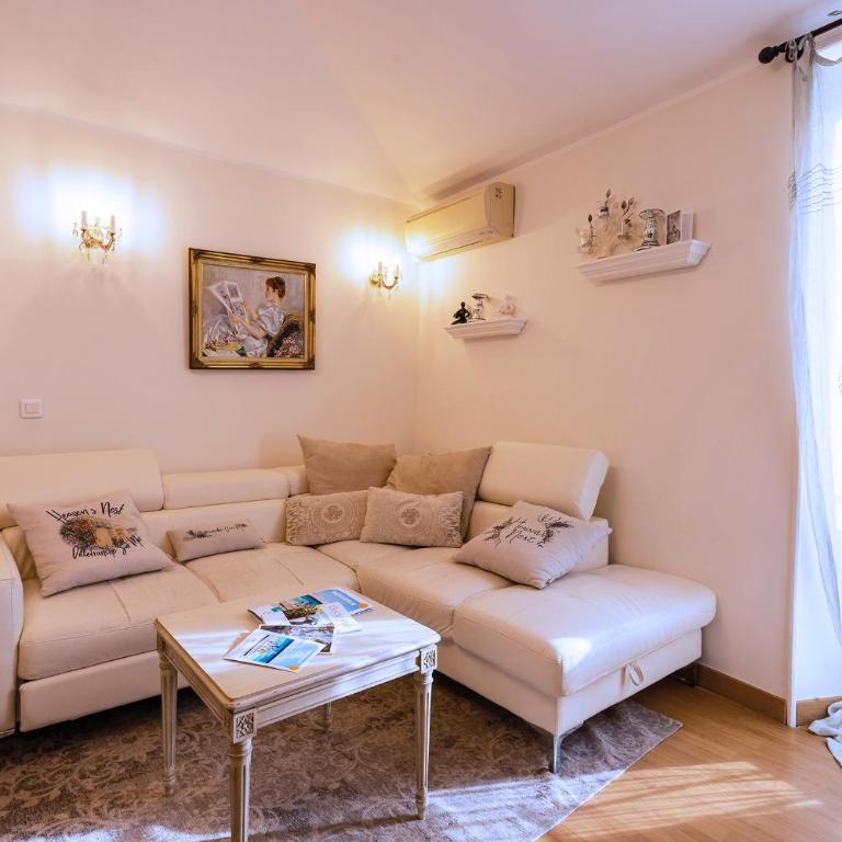HEAVEN AP4440 By Riviera Holiday Homes - Appartement 2 Chambres avec Balcon - 2