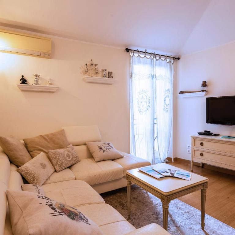 HEAVEN AP4440 By Riviera Holiday Homes - Appartement 2 Chambres avec Balcon - 1