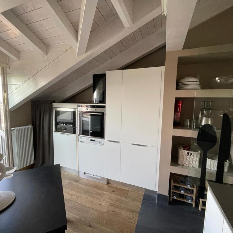 Charming Penthouse in Turin - Appartamento con 2 Camere da Letto - 8