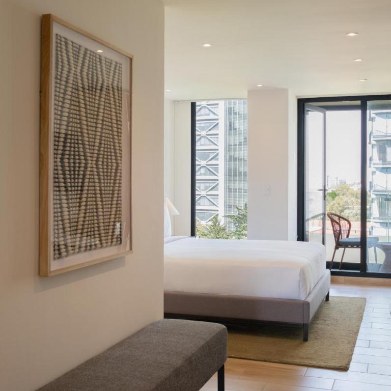 Crisol Suites Condesa - Studio with Balcony - 2