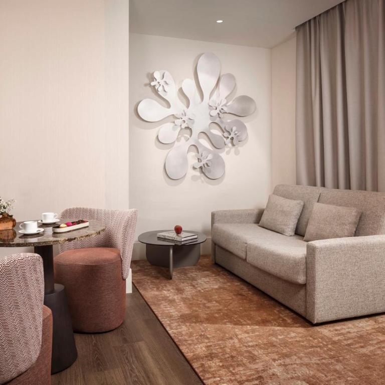 NH Collection Barcelona Gran Hotel Calderon - Suite with Terrace - 6