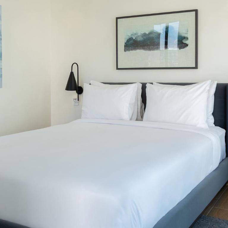 Crisol Suites Condesa - Studio with Balcony - 6