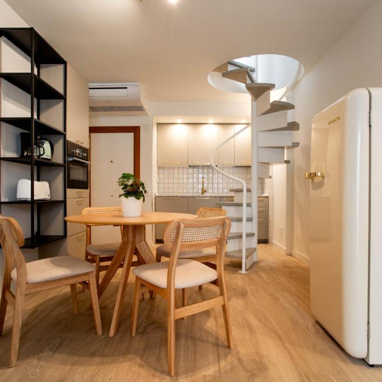 Victoria en Madrid - One-Bedroom Apartment with Balcony - 4
