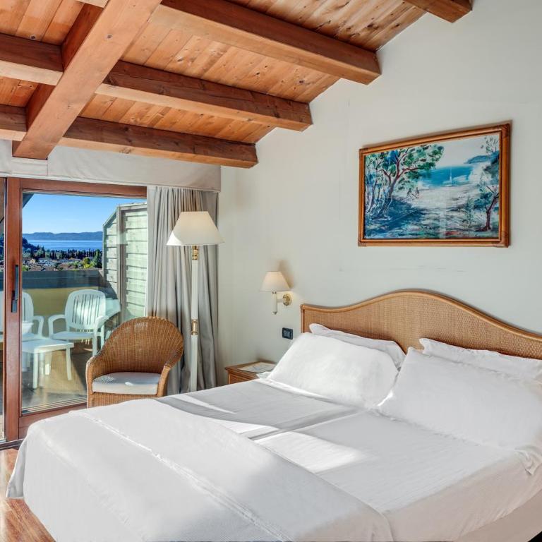 Poiano Garda Resort Hotel - Camera Matrimoniale/Doppia con Letti Singoli con Vista Lago. - 6
