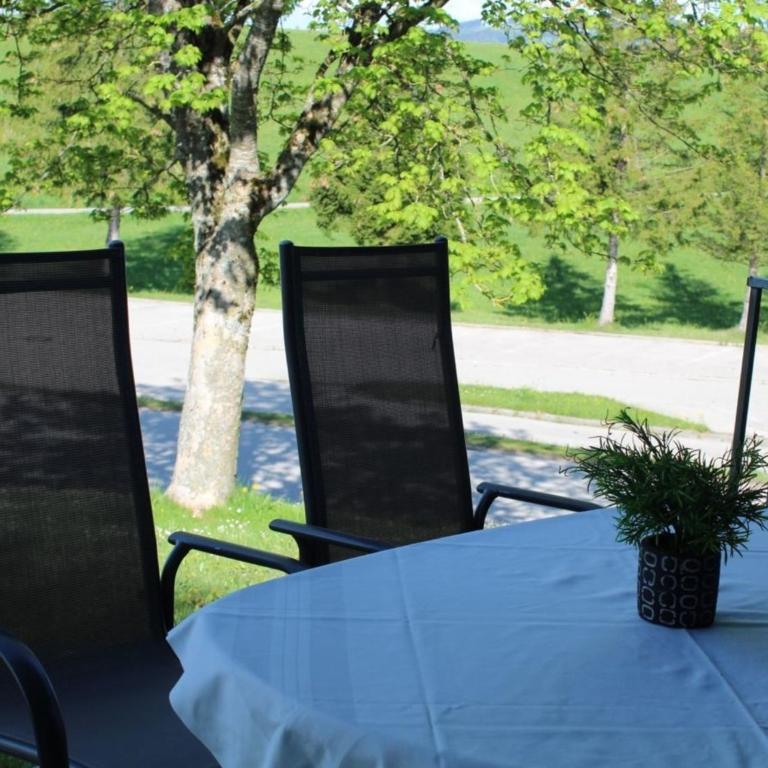 Ferienhaus Nr 6, Kategorie Königscard, Feriendorf Hochbergle, Allgäu - Ferienhaus - 9