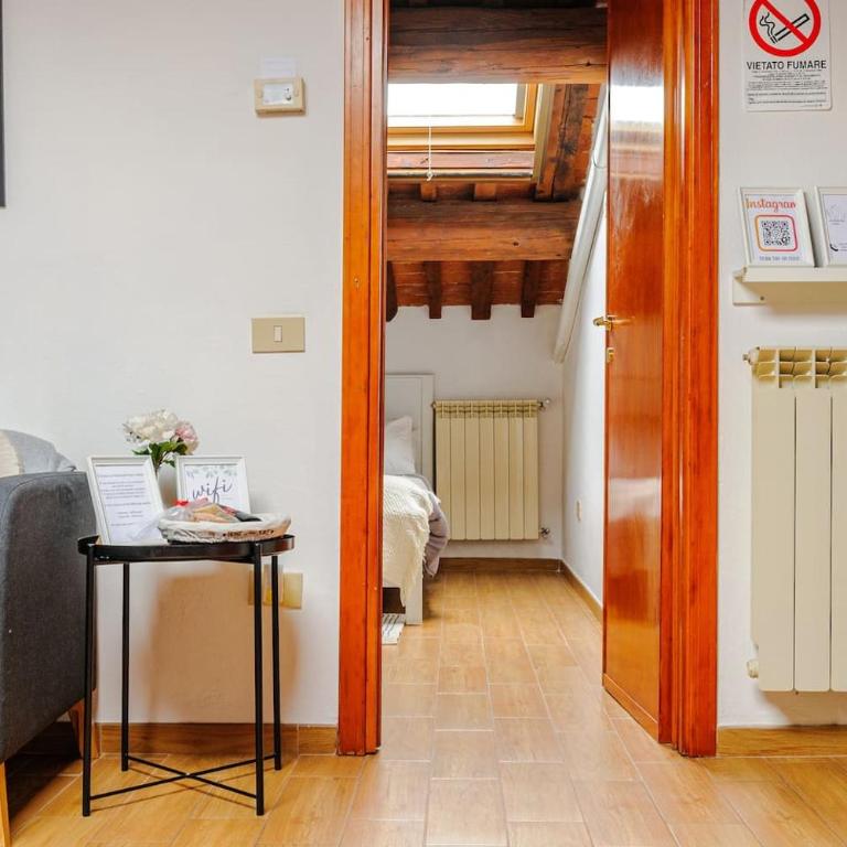 Mansarda nel Cuore di Pisa - Appartamento con 2 Camere da Letto - 17
