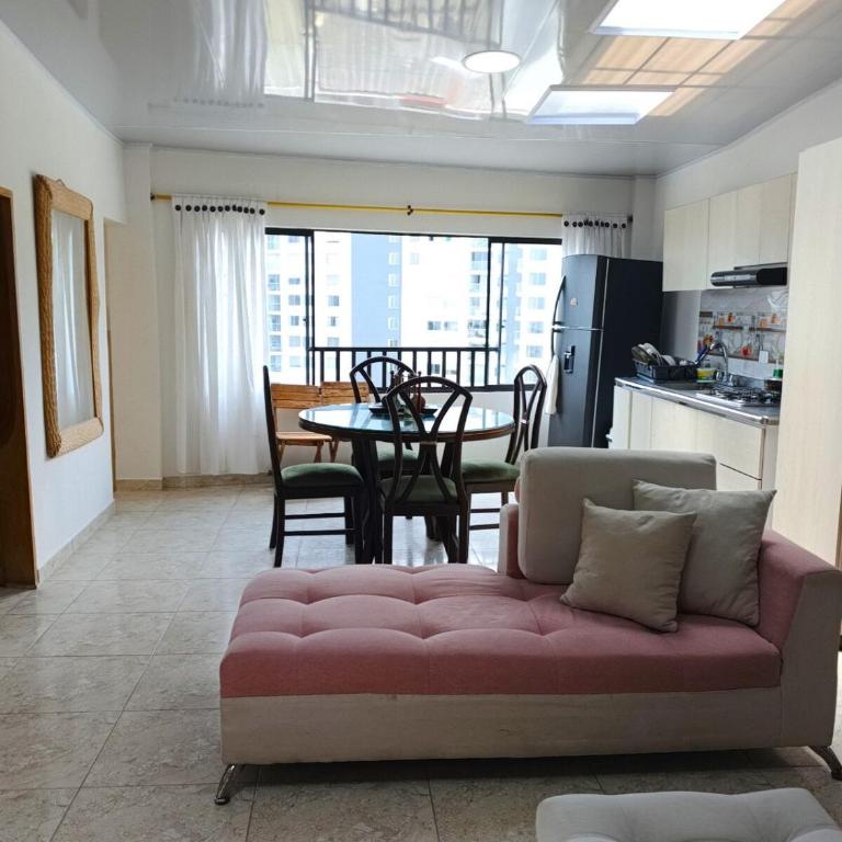 Agradable y comodo apartamento en Manizales, barrio Chipre - Apartamento - 23