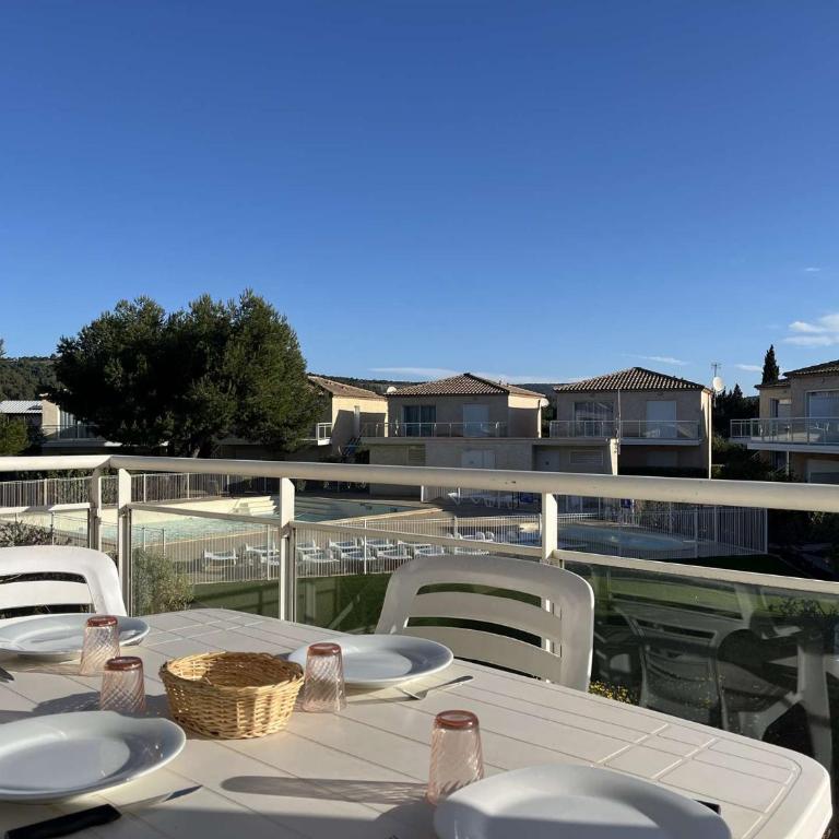 Appartement climatisé avec piscine - Vue Clape GN190-711 - Appartement 1 Chambre - 1