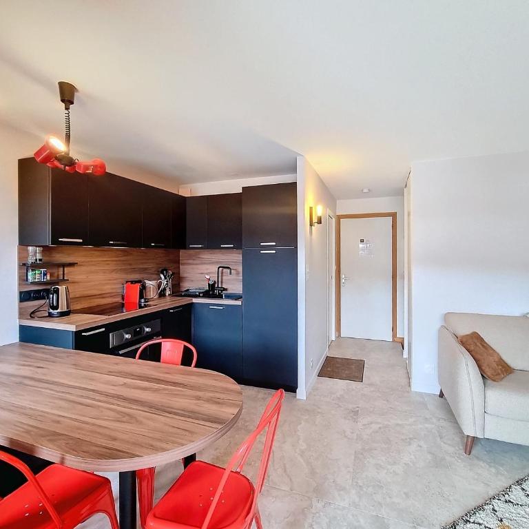 Bouillandire-appartement- 7pers- Proche Centre - Apartment - 11
