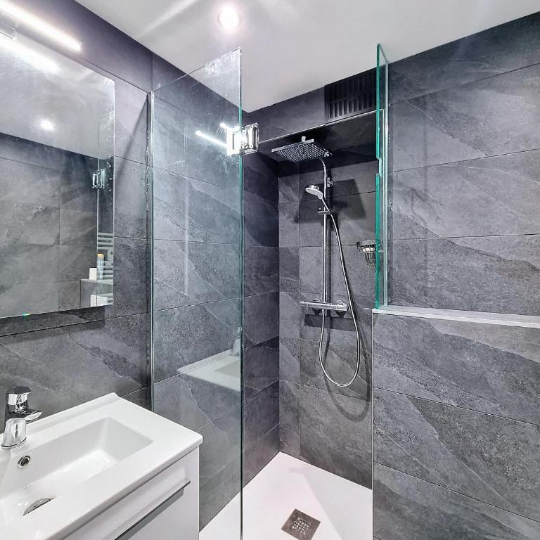 Bouillandire-appartement- 7pers- Proche Centre - Apartment - 5