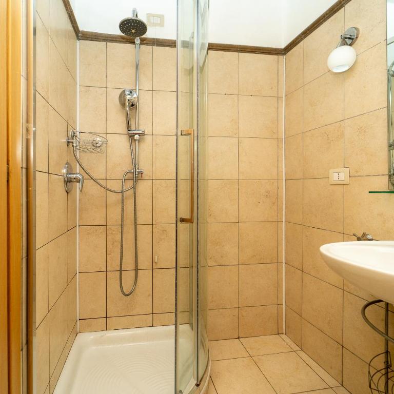 Luminoso appartamento nel centro storico di Como - Appartamento con 2 Camere da Letto - 9