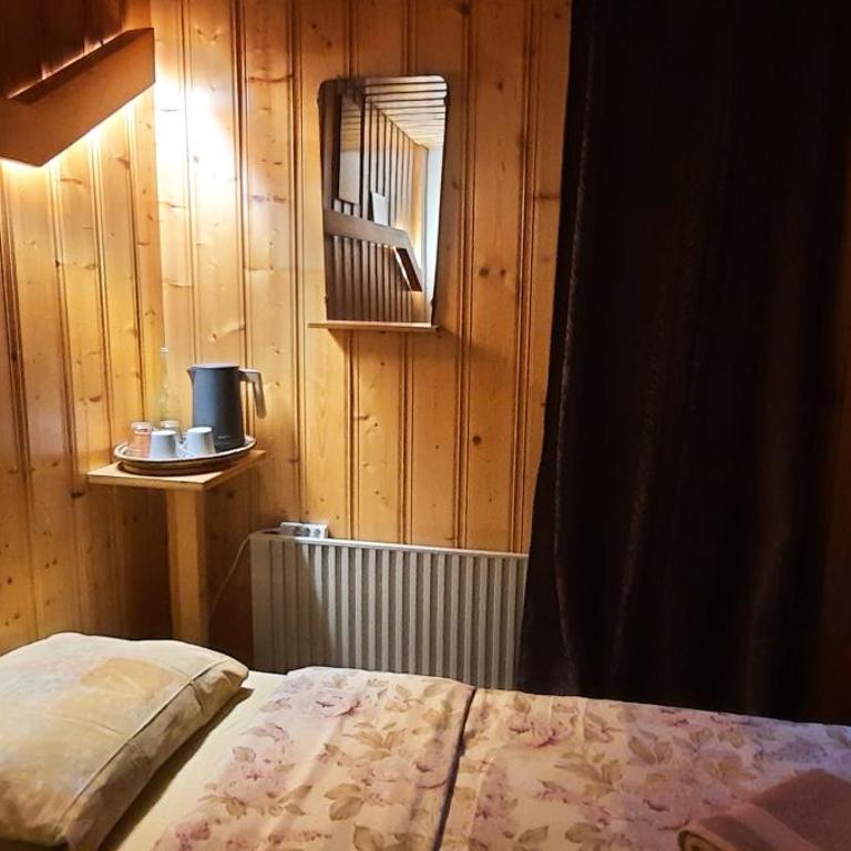 BnB Claudy et Elizabeth Michellod-Dutheil - Familienzimmer mit Bergblick - 4