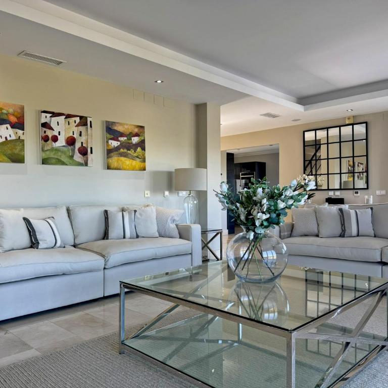 Villa Montecastillo - Ole Solutions - Villa de 3 dormitorios - 2