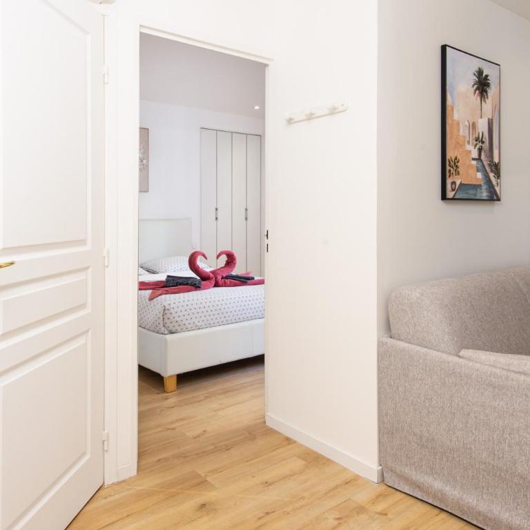VILLA FLORENTINE I - Frontière Monaco - Agréable deux pièces - PARKING - Appartement 1 Chambre - 14