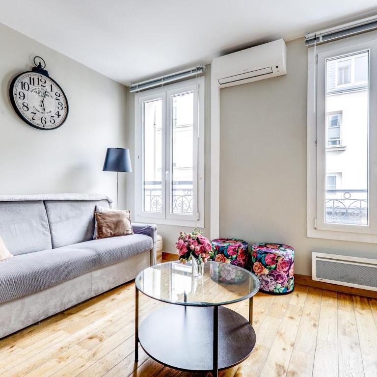 AC & 10min from Marais l Center of Paris - Appartement - Vue sur Ville - 11