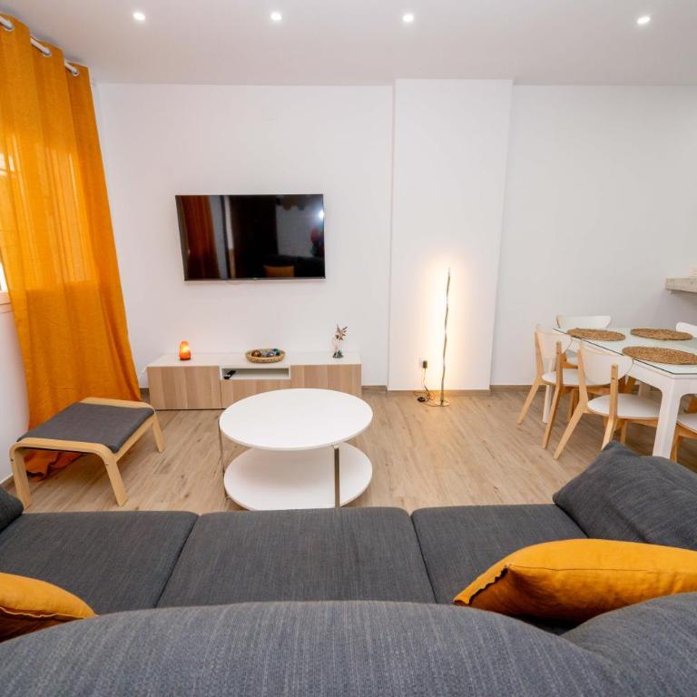 Casa Jose y Angeles - Three-Bedroom Townhouse - 20