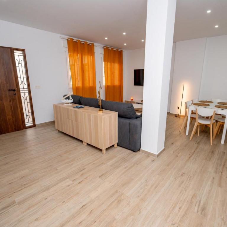 Casa Jose y Angeles - Three-Bedroom Townhouse - 28