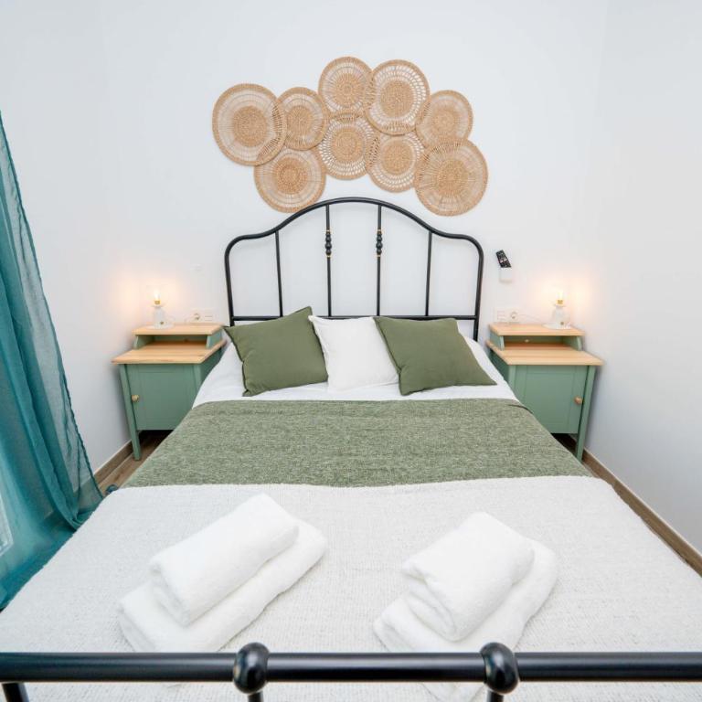 Casa Jose y Angeles - Three-Bedroom Townhouse - 3