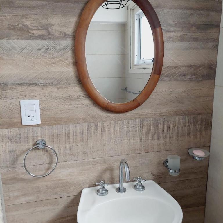 En el centro de Mar del Plata, a dos cuadras del mar - Two-Bedroom Apartment - 5
