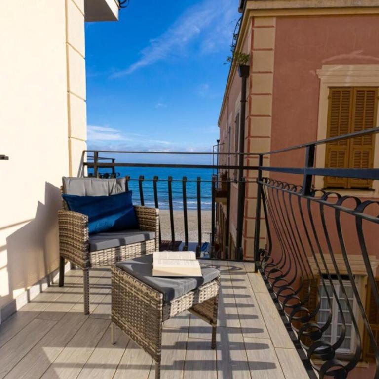 XX Settembre 74 by Le Case di Tati - Four-Bedroom Deluxe Apartment - 89