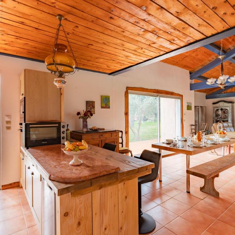 Le Coteau Ensoleillé - Climatisée avec piscine - Haus mit 4 Schlafzimmern - 8