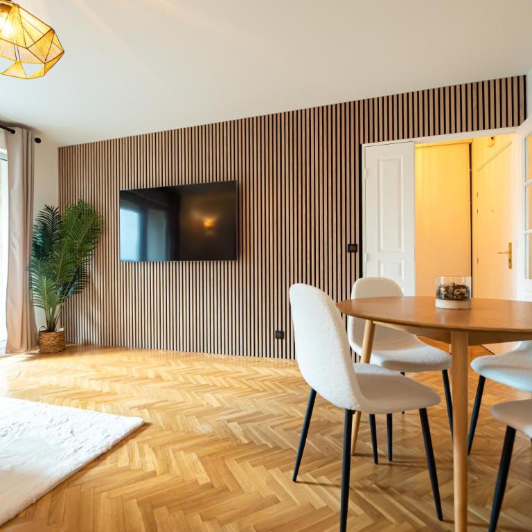 CIA - Flat with Balcony in East Paris, Buttes Chaumont - Appartement 1 Chambre avec Balcon - 1