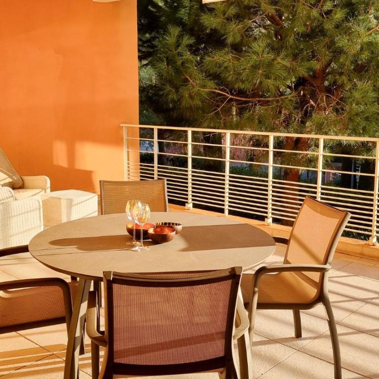 Elégant 3 pièces au Port de la Figueirette - Appartement 2 Chambres - 23