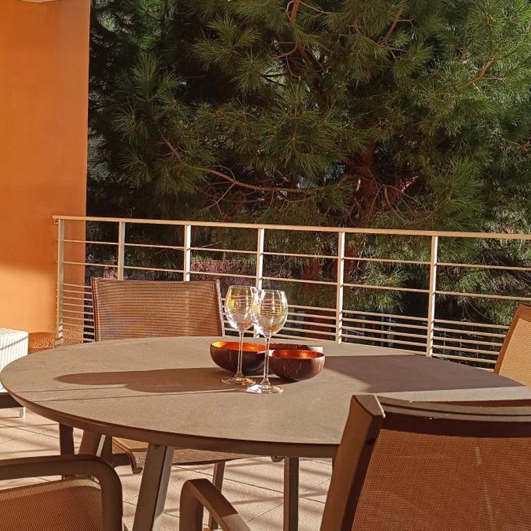 Elégant 3 pièces au Port de la Figueirette - Appartement 2 Chambres - 24