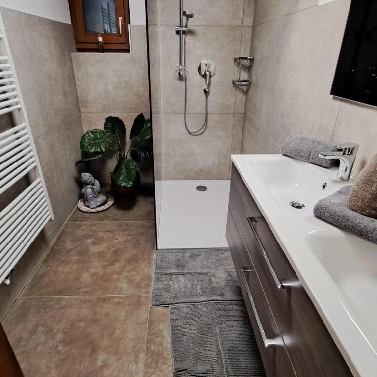 Apart Resi - Apartment mit 2 Schlafzimmern - 3