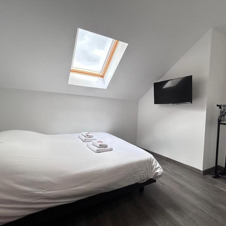 Super 5 chambres avec 4 SDB près du centre et gare - Apartamento de 5 dormitorios - 13
