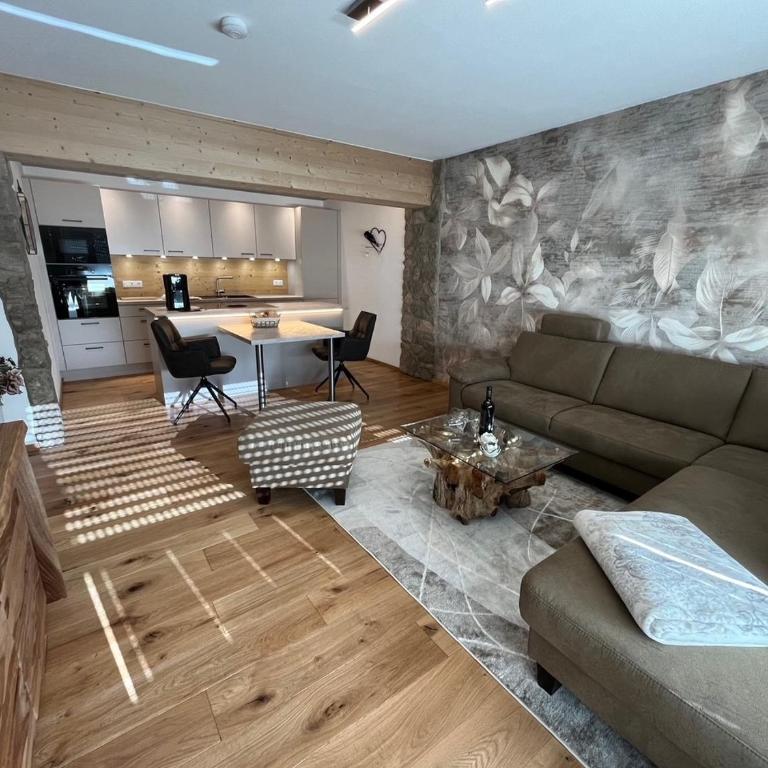 Alpenflair Ferienwohnung 239 - Apartment mit 1 Schlafzimmer - 1